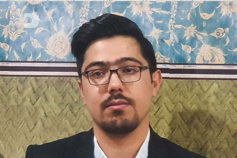 جناب آقای وحید خسروی (کد 118)